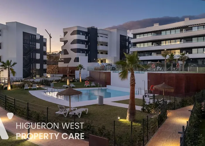 Higueron West Collection - La Calma Sur By Hwpc