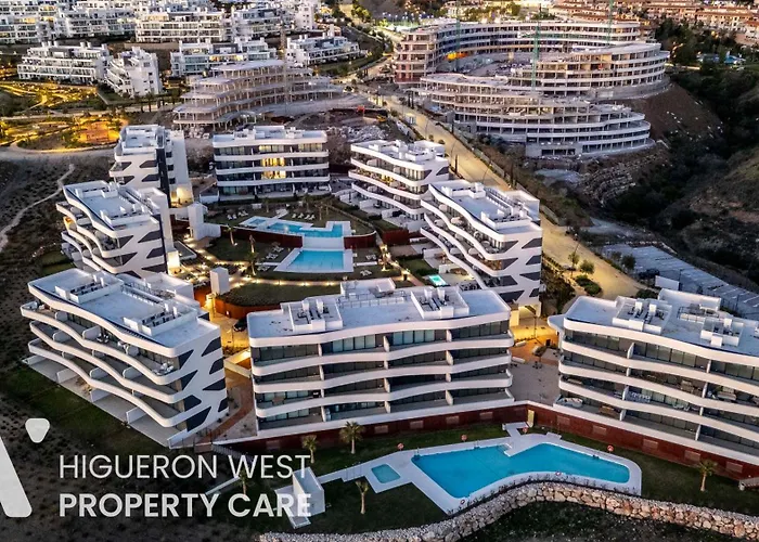 Higueron West Collection - La Calma Sur By Hwpc